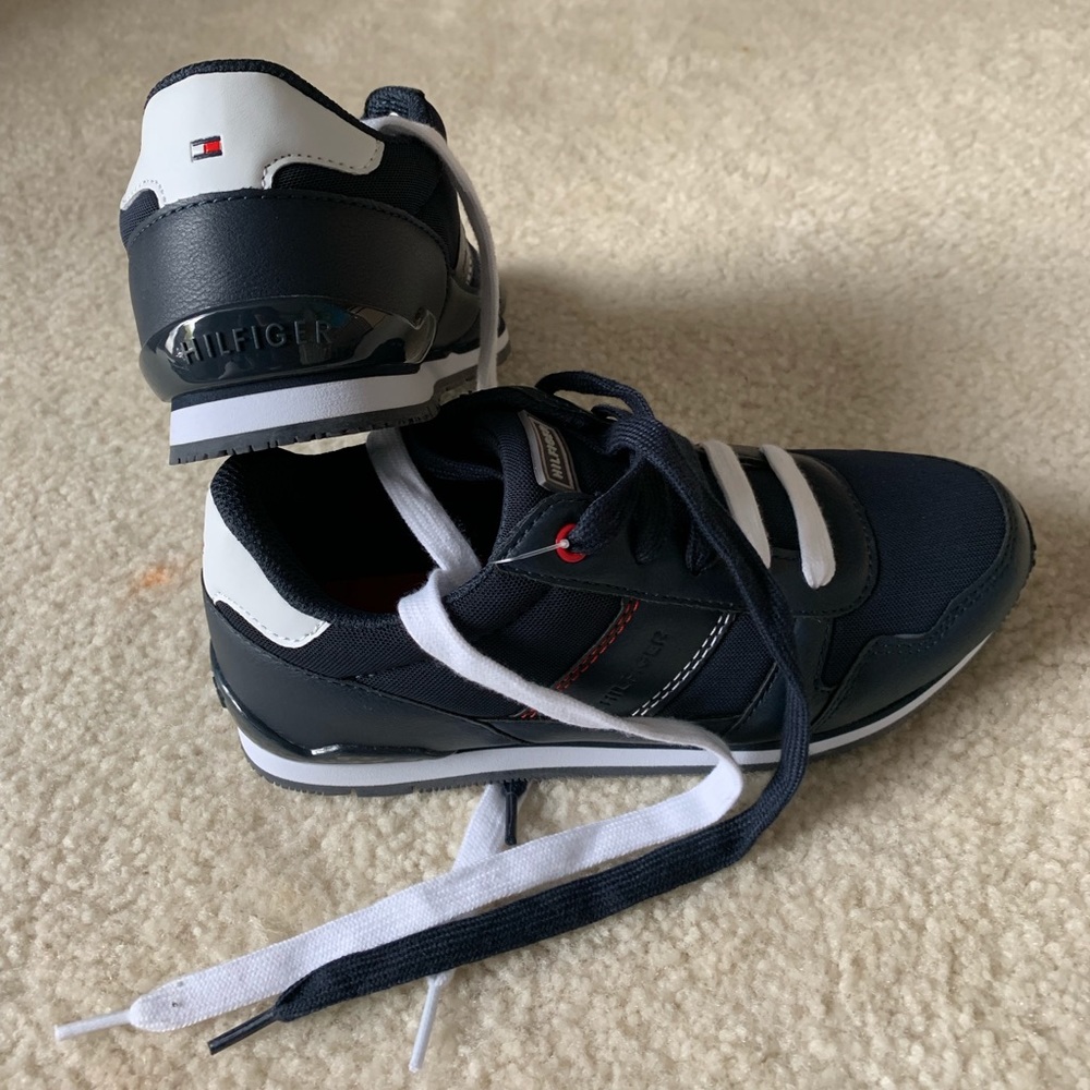 Tommy Hilfiger toddler boys sneakers